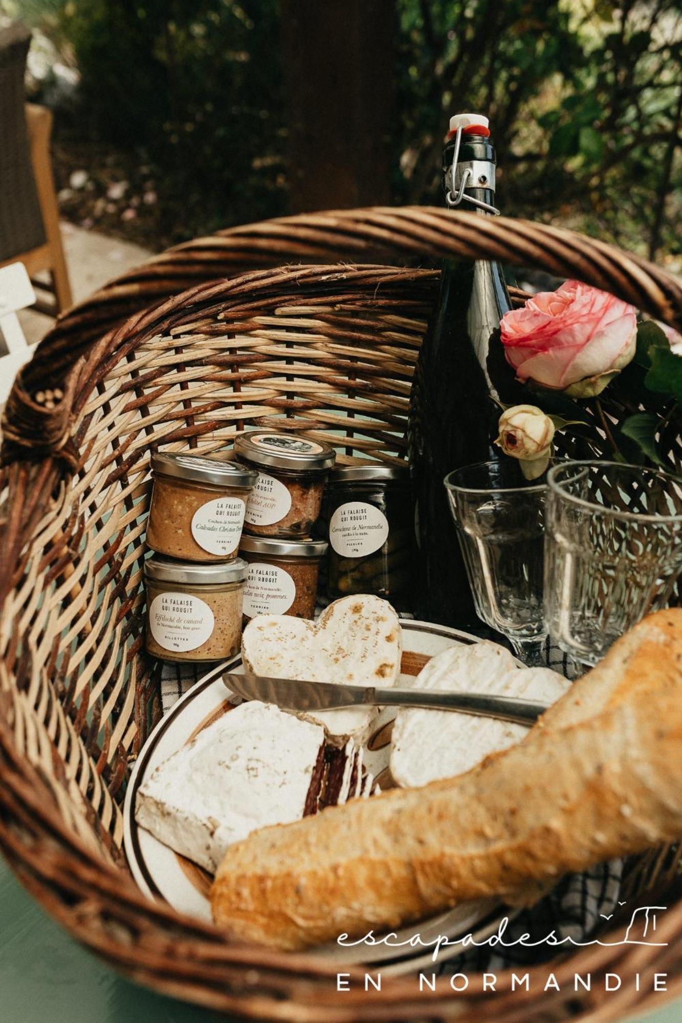 Le Comptoir De Constantin Villa Le Bourg-Dun Екстериор снимка